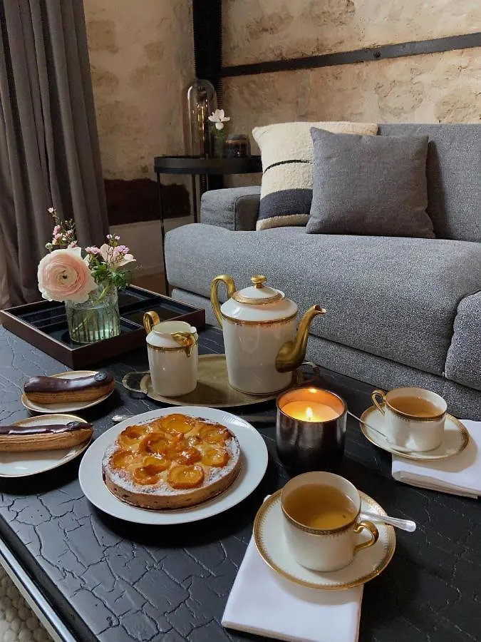 Dlm Paris Apartment France